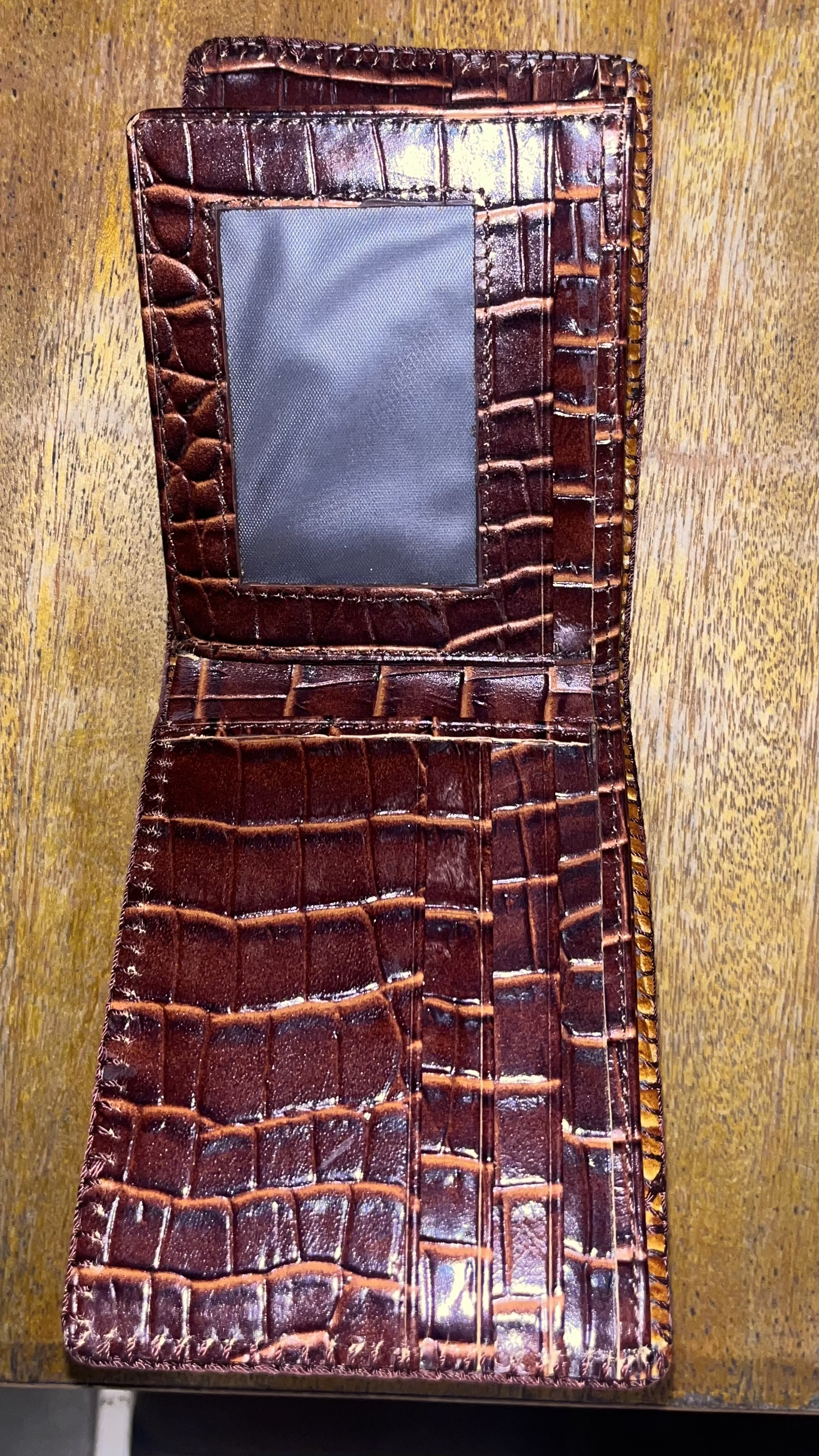 DOMPET KULIT BUAYA 001