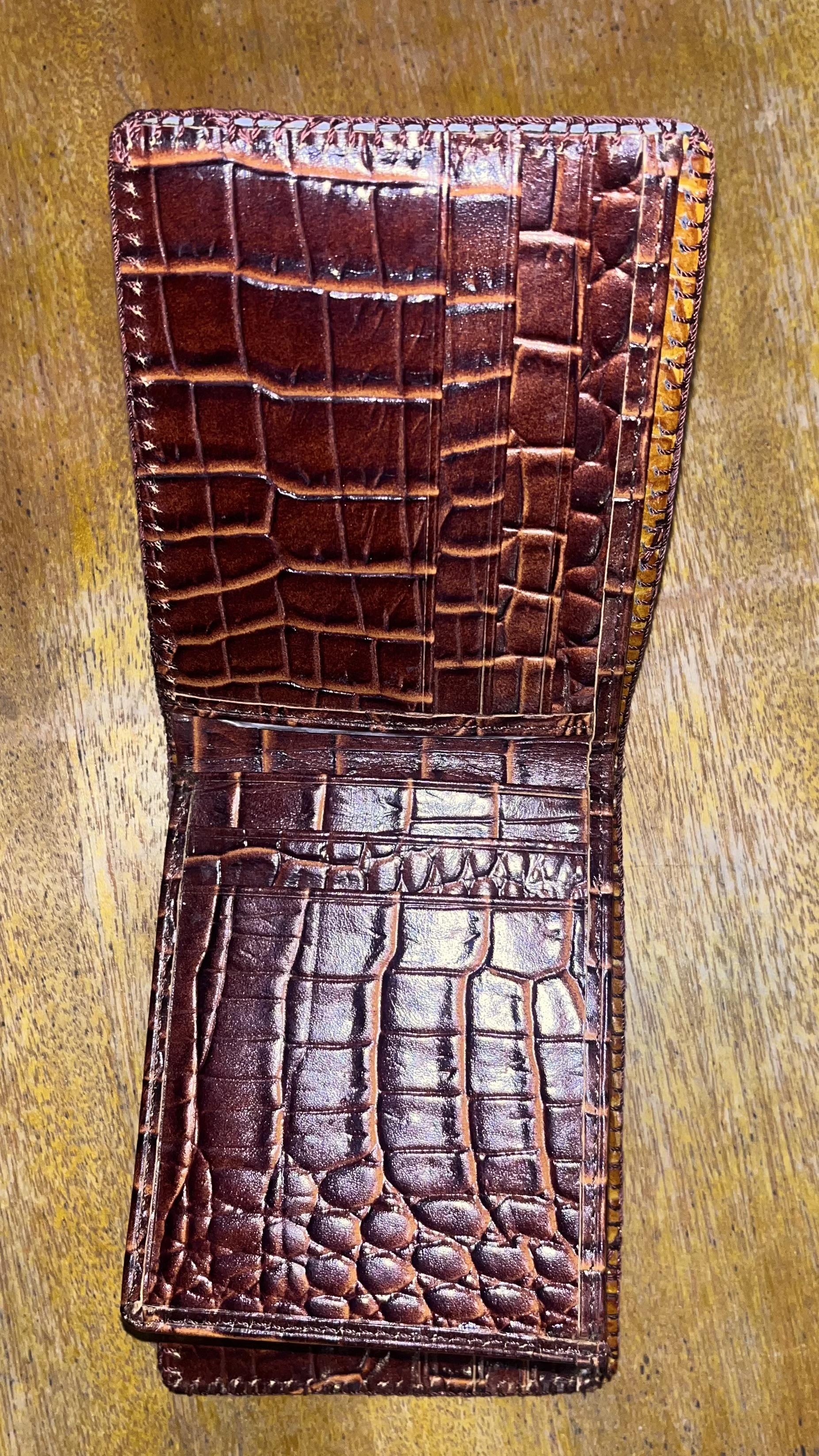 DOMPET KULIT BUAYA 001