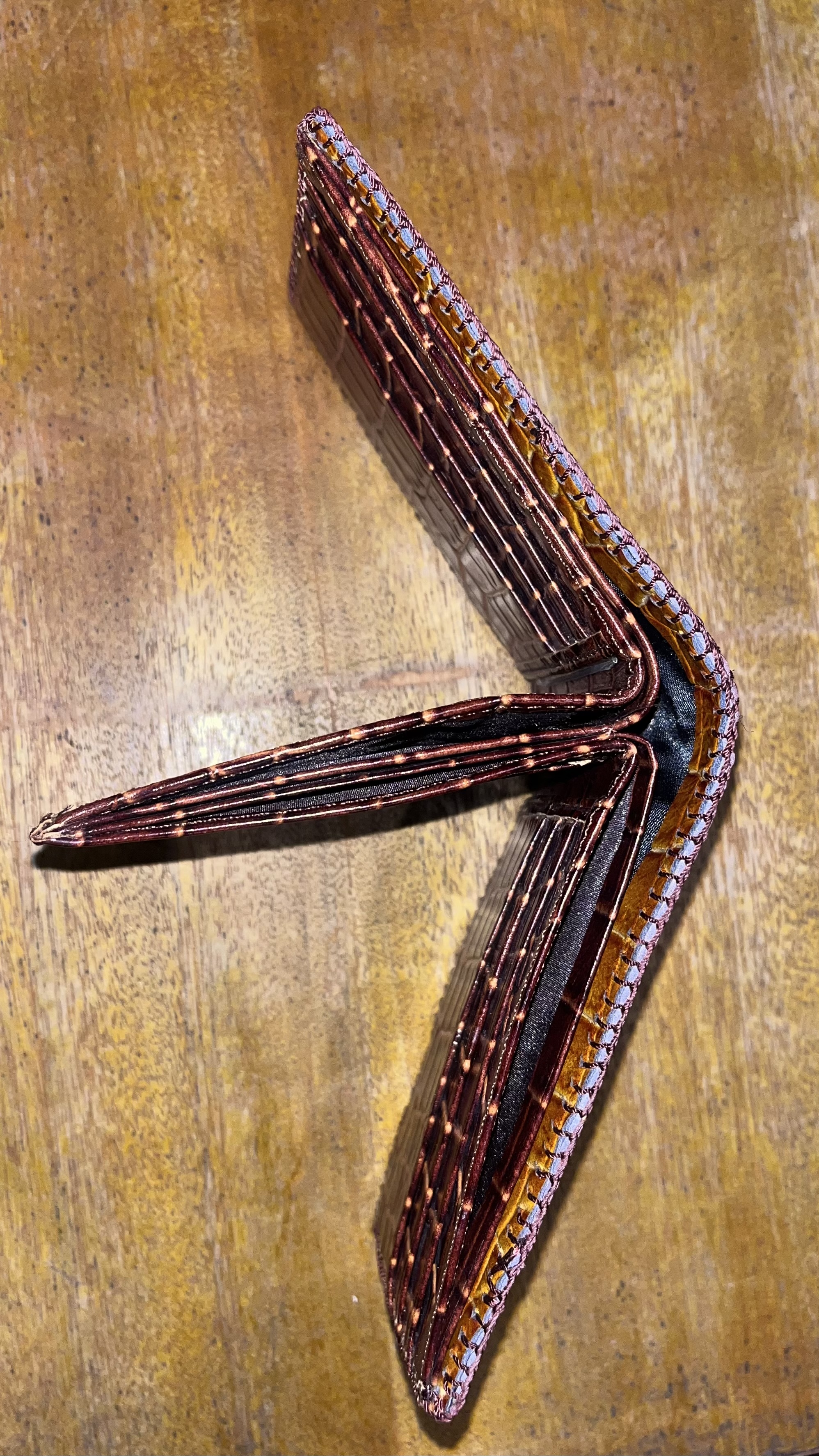 DOMPET KULIT BUAYA 001